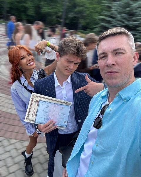 У Николь есть старший сын от прошлых отношений