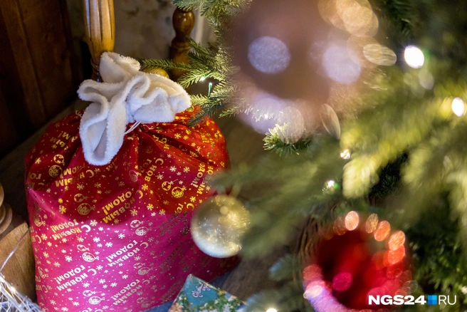 Людям предлагают перевести 1000 рублей «на подарок незнакомцу», чтобы выиграть 5000 рублей | Источник: Артём Ленц / NGS24.RU