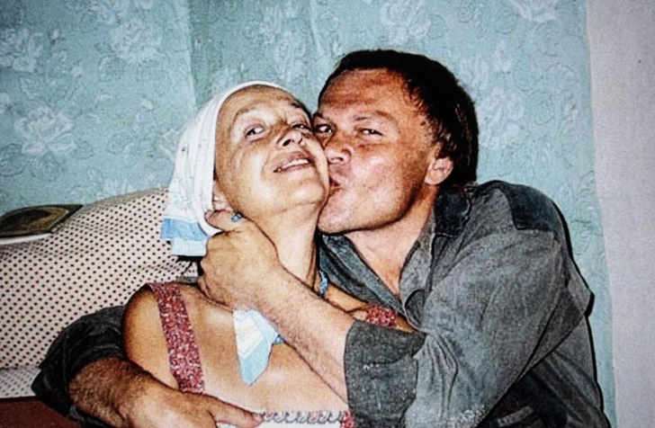 Соловьев познакомился с Печерниковой в конце 60-х, но тогда о романе не было и речи, хотя симпатия у актера имелась