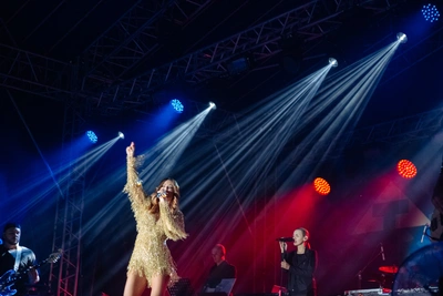 Ани Лорак представит новое шоу AURA во Владивостоке