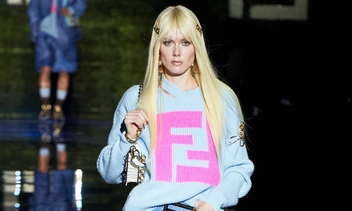 Главная коллаборация года: Versace и Fendi показали совместную коллекцию