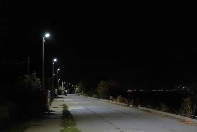 На Набережной Волги в Трусовском районе провели освещение