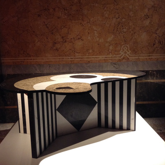 инсталляция Хайме Айона для Caesarstone в Pallazzo Serbelloni