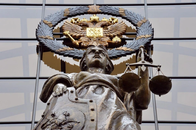 Верховный суд освободил осужденного на 12 лет за насилие над дочерью. Заявлению бывшей верить перестали | Источник: Дмитрий Коротаев / «Коммерсантъ»