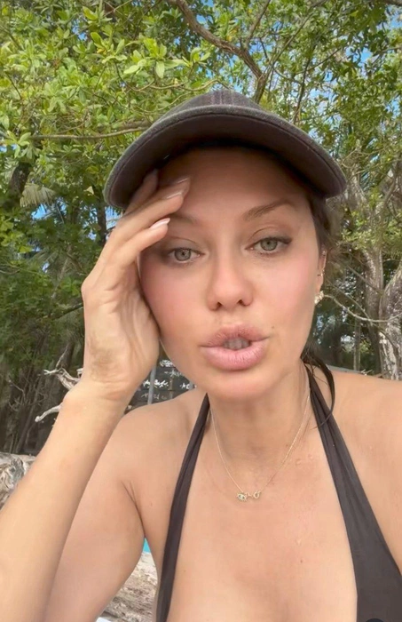 «Меня накрывает, и я понимаю, что — всё». Виктория Боня рассказала, как чуть не утонула на Новый год | Источник: соцсети