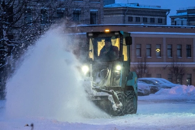 Снег уберут в Мурманске: список улиц с 12 по 16 января