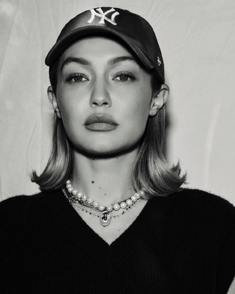 Источник: @gigihadid