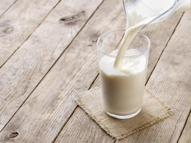 Почему нельзя разогревать молоко в микроволновке (и как делать это безопасно)