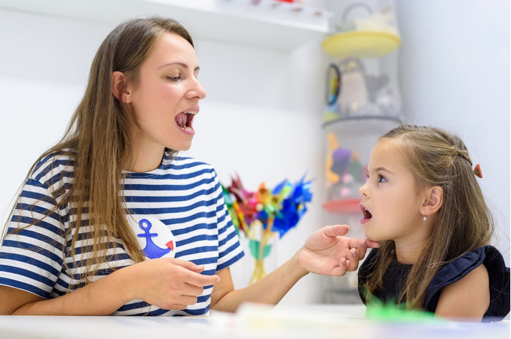 короткая уздечка языка у ребенка