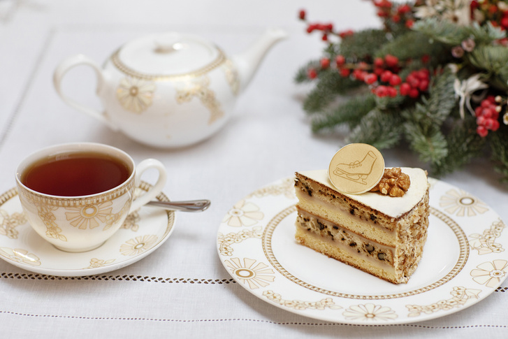 Рождественские бранчи и чаепития у камина: как провести праздничные выходные в Санкт-Петербурге