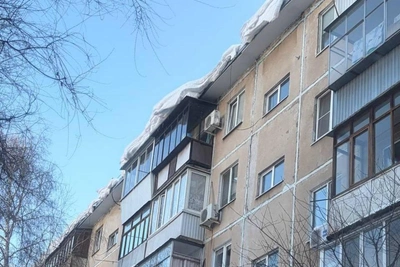 Девять УК Оренбурга наказаны за плохую уборку дворов и крыш