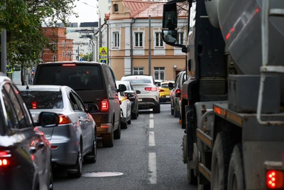 В Москве перекрыли дороги: где сейчас не проехать