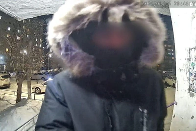 В Орске задержали мужчину по делу о поджогах квартирных дверей