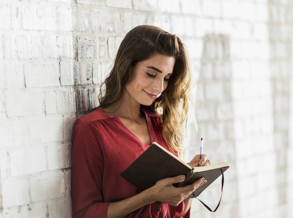 Между строк: что почерк может рассказать о вашем характере | marieclaire.ru