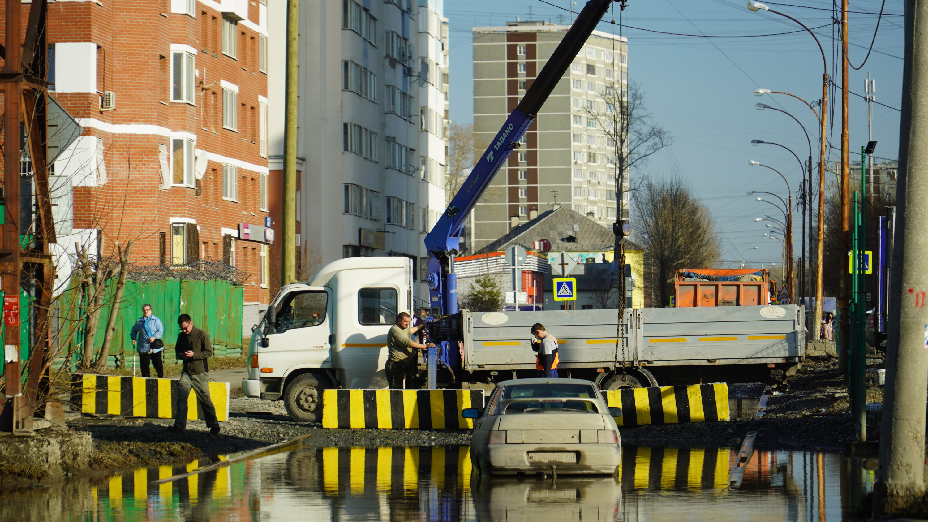 В Екатеринбурге нашли необычный способ избавиться от Пехотинского моря - 4  апреля 2024 - Е1.ру