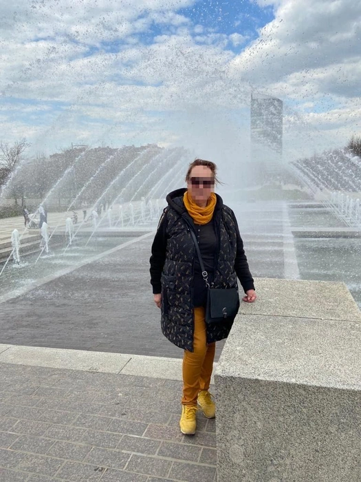 Светлана стеснялась своих рук и постоянно прятала их | Источник: из архива семьи