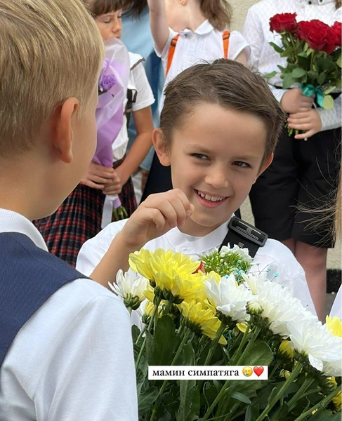 Сергей Лазарев отвел сына в четвертый класс, а дочь Полины Гагариной пошла в первый: как прошел День знаний российских звезд