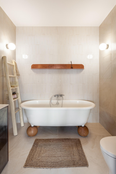 Отдельно стоящие ванны: 35+ ярких примеров | myDecor