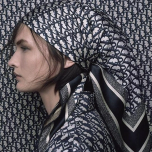 Креативный директор Dior, Мария Грация Кьюри, выпустила книгу. О чем она?