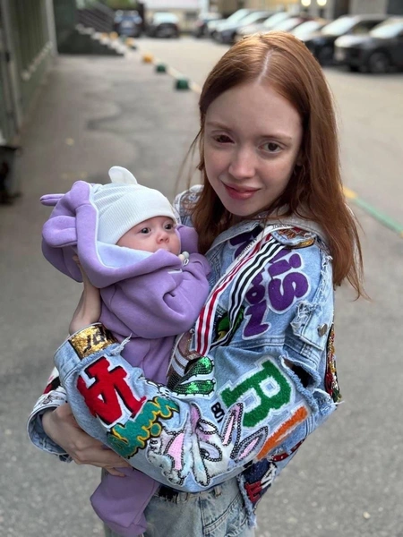 Арина с детства страдала от близорукости