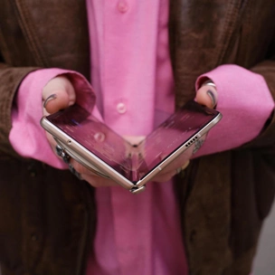 Компромиссы в сторону: редакция тестирует новый Honor Magic V5