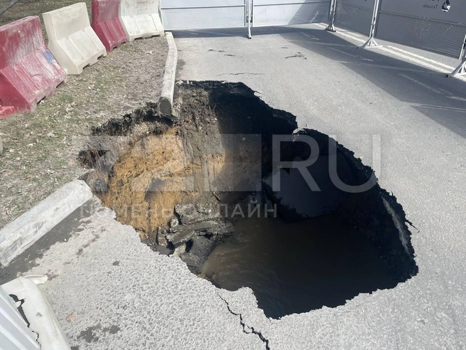 Здесь ограждения побольше  | Источник: Радик Енчу / 72.RU 