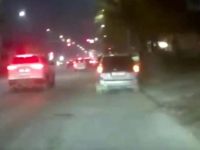 Отец мальчика включил аварийный свет | Источник: МВД по Новосибирской области