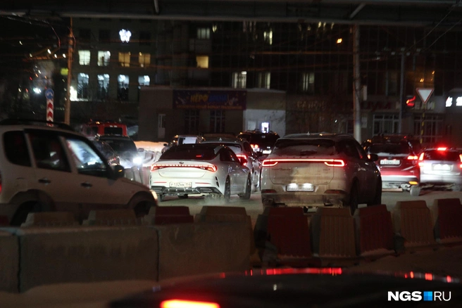 На Левом берегу Новосибирска сдали не все развязки с нового моста | Источник: Андрей Бортко / NGS.RU