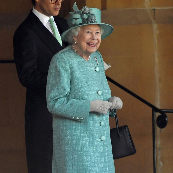 Елизавета II официально отметила свое 94-летие без родни и пышных торжеств