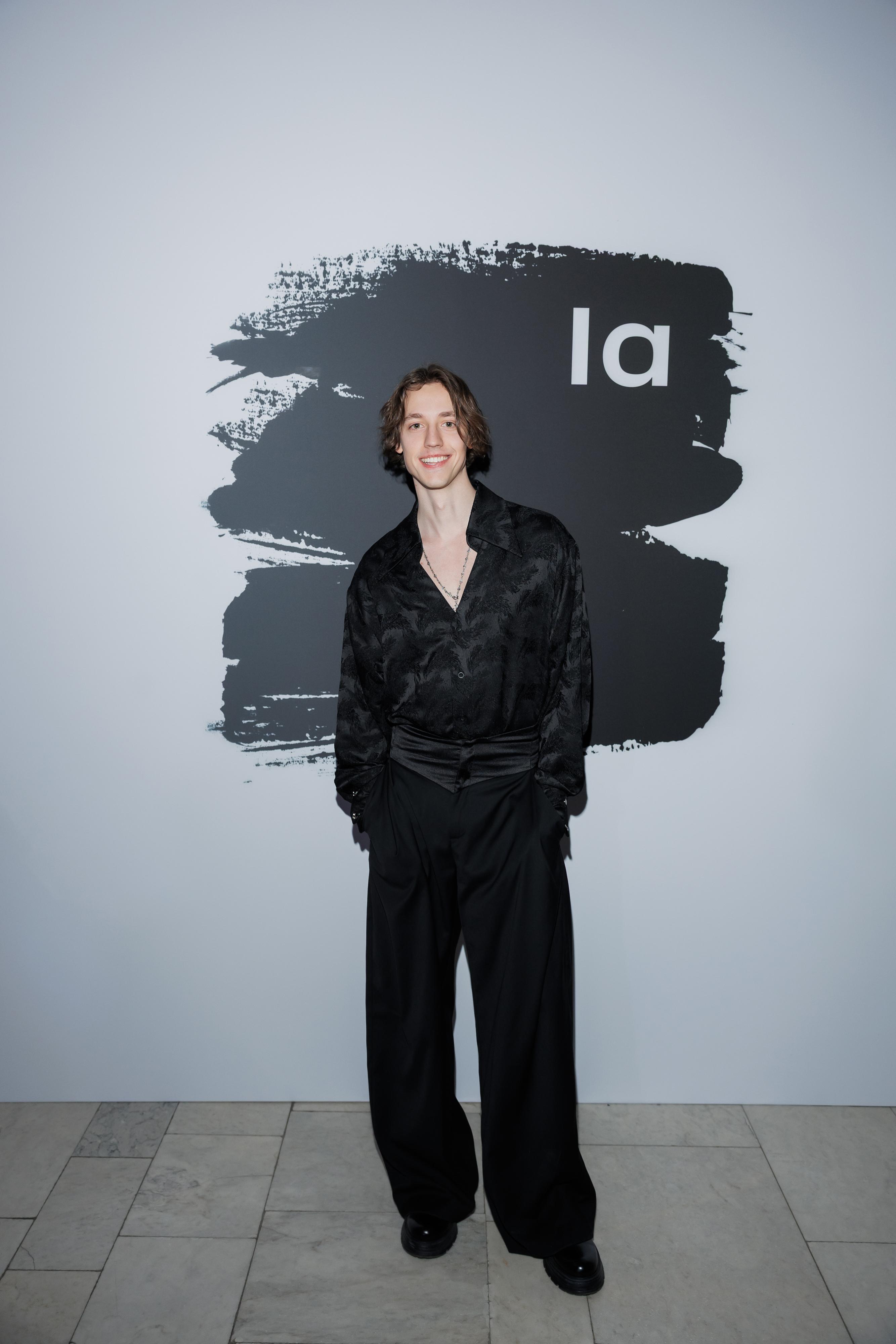 Откровенная Кафельникова, влюбленный Колокольников и элегантная Андреева: звезды на гала-вечере Lamoda