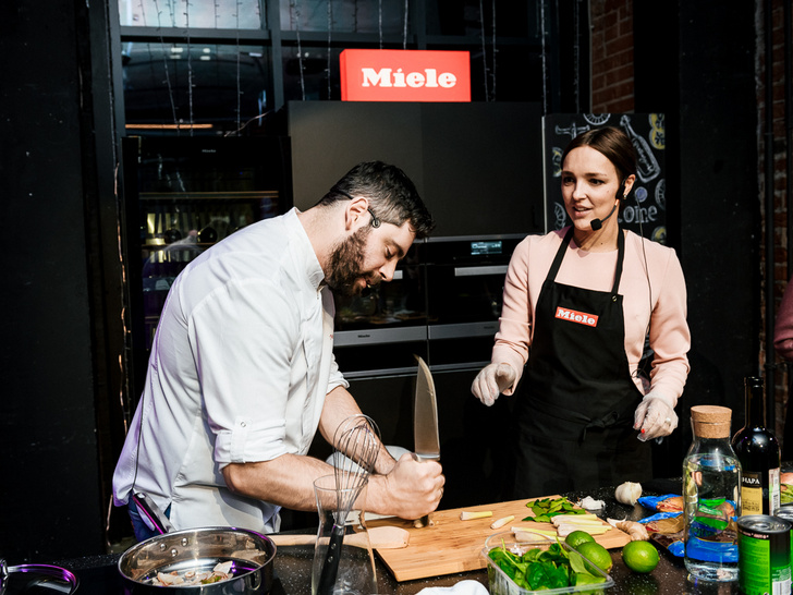 Фото №1 - Новогодний кулинарный поединок от Miele
