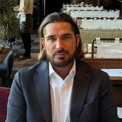 Застолье с близкими жены, пронзительные слова сына: Курбан Омаров отметил 45-летие