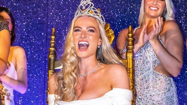 «Мисс Шотландия» лишилась титула из-за того, что покусала охранников на матче по регби