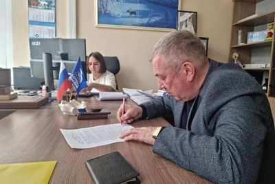 Депутат Гурулёв подал документы для праймериз