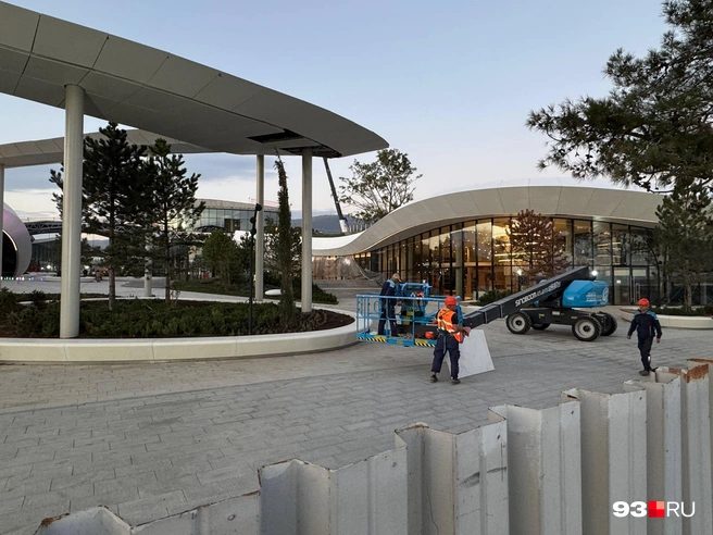 Строительство винного города еще идет  | Источник: Дарья Паращенко / 93.RU