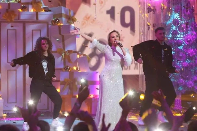 У Татьяны Булановой подтанцовка нынче поактивнее | Источник: пресс-служба Первого канала