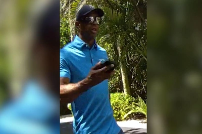 Вудс звонил Трампу после аварии, а его девушка недовольна