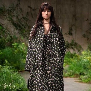 Привет, ромашки! Все, что нужно знать о круизном показе Gucci 2025