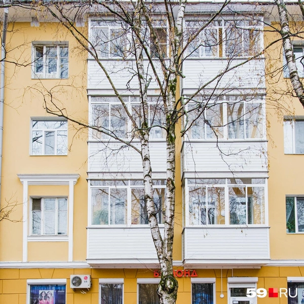 Все жильцы обновили балконы | Источник: Тимофей Калмаков / 59.RU