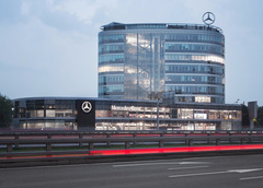 «Любимую машину Энди Уорхола» представят в салоне продаж «Mercedes-Benz RUS»