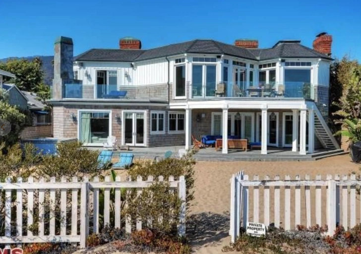 REESE WITHERSPOON’S GORGEOUS BIG LITTLE LIESMANSION IN MALIBU IS AVAILABLE TO RENT (фото 0)