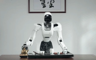 Видео дня: домашний робот Astribot S1 испечет для вас вафли и покормит кота