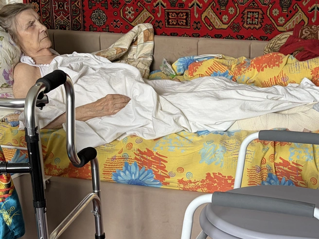 В таком положении Нина Александровна проводит почти все время  | Источник: Личный архив Ксении