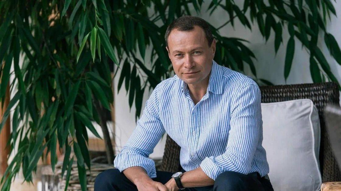 322 квартиры, санаторий и кинотеатр: россияне шокированы количеством недвижимости у экс-мэра Владивостока