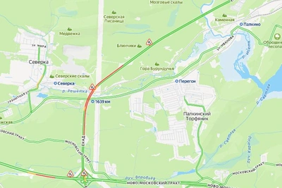 Многокилометровые пробки на ЕКАД у моста через Решётку