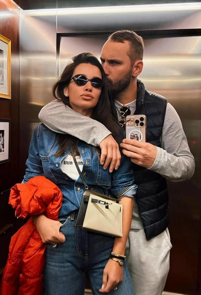 Ксения Бородина и Николай Сердюков | www.starhit.ru