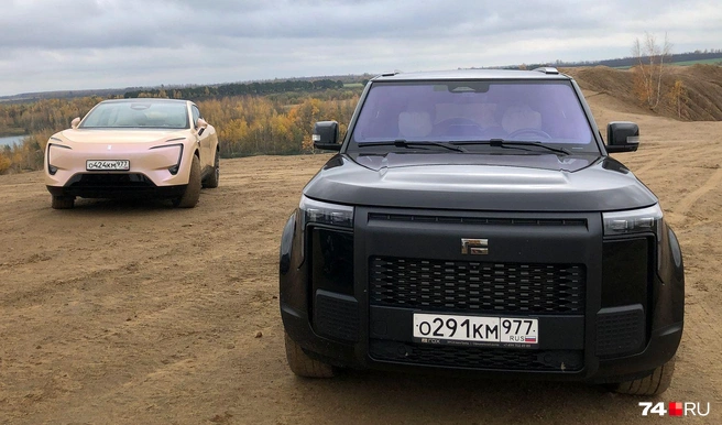 Rox 01&nbsp;— самый крупный из участников теста: длина почти 5,3 метра. Это последовательный гибрид с 1,5-литровым ДВС (152&nbsp;л.&nbsp;с.) и парой электромоторов мощностью 476&nbsp;л.&nbsp;с. Цена&nbsp;— от 8,35 миллиона | Источник: Артем Краснов