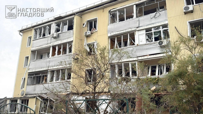 Десять человек пострадали, повреждены крыши домов и машины. Что известно о последствиях ракетного удара по Белгородской области | Источник: Официальный телеграм-канал губернатора Белгородской области