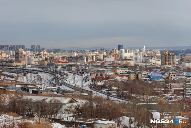 Представьте, выходите на крыльцо и любуетесь видом | Источник: Мария Ленц / NGS24.RU