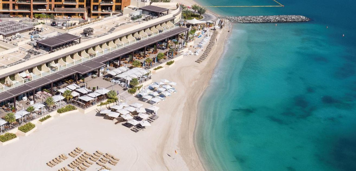 Лучшие пляжи Дубая для отдыха этой осенью